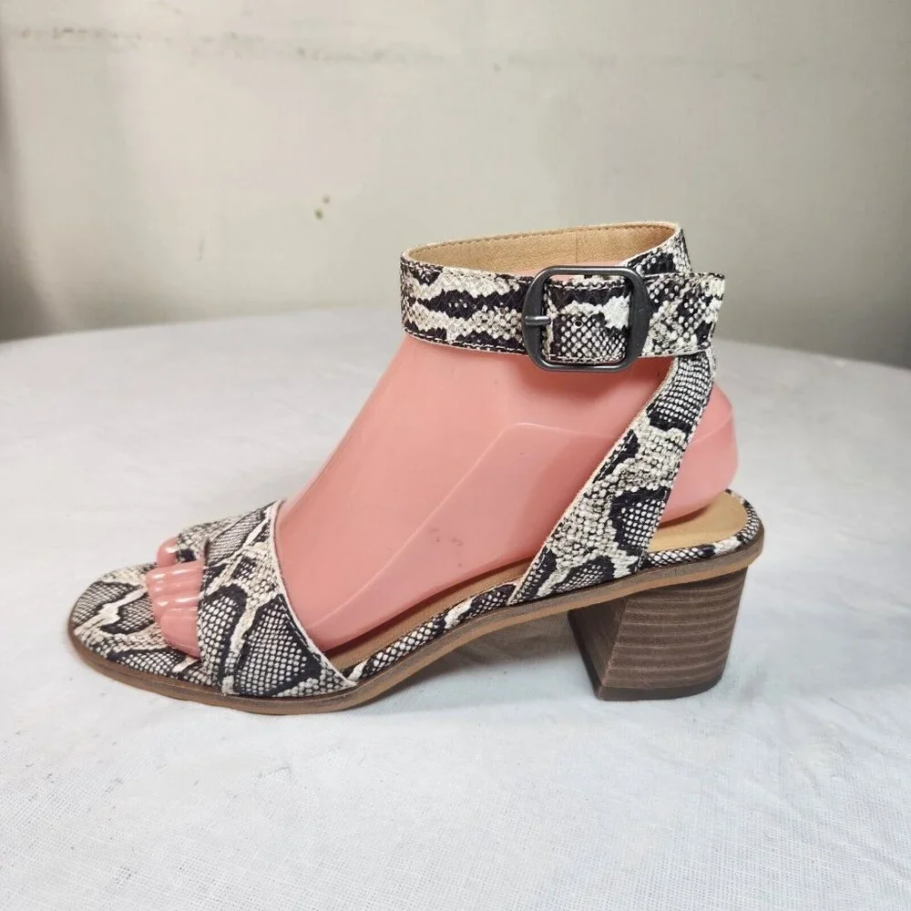 Lucky Brand Size 7.5 Women' Sandals Loklin Snake Print Ankle Strap Brown (32) - Picture 5 of 11